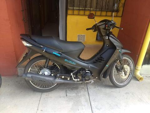 CAMBIO POR AUTOMATICA O VENDO SUZUKI BEST 2015 EDICION ESPECIAL