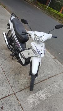 Vendo Yamaha Cripton 2013