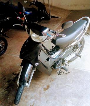 Se Vende Moto Unik 115