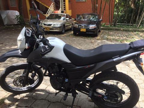 AKT TT150R MODELO 2016