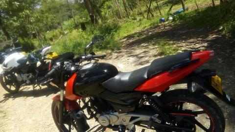 Se Vende Pulsar Bajaj 180 Modelo2013