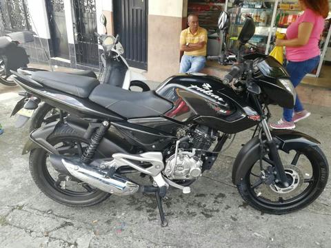 Vendo Moto Pulsar 135