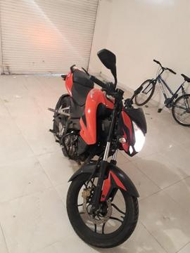 Pulsar Ns 150