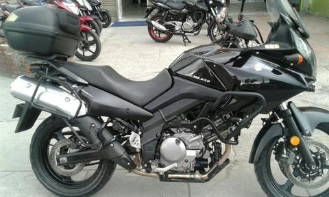 Se Vende Suzuki Vstrom Modelo 2012