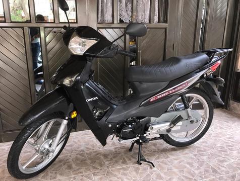 Honda C100 Wave Modelo 2013 añ dia