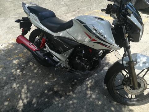 Moto Hero Thriller Sport