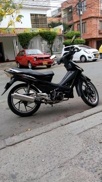 Se Vende Akt 2012, Papeles Al Dia