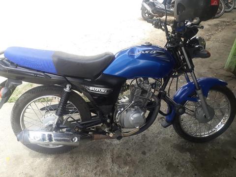 Se Vende Ax4 2015 1600 Negociable