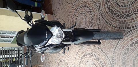 Vendo cb110 modelo 2015