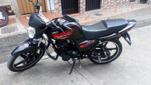 Vendo Moto Modelo 2016 Akt Evo Ne 125