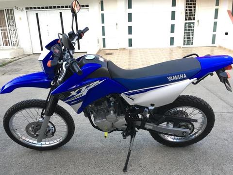 Vendo Xtz 250 Papeles Al Día