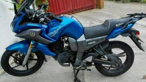 Vendo Moto Fz