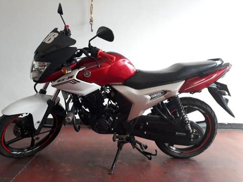 Se vende SZR Modelo 2013, en excelente estado