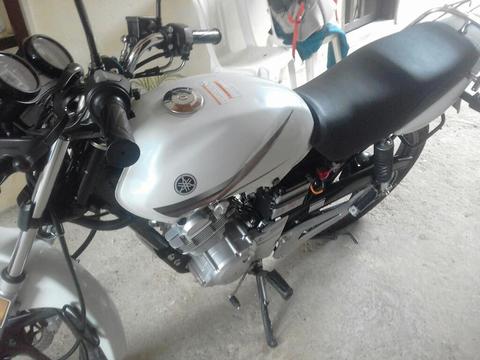 Moto Yamaha 125