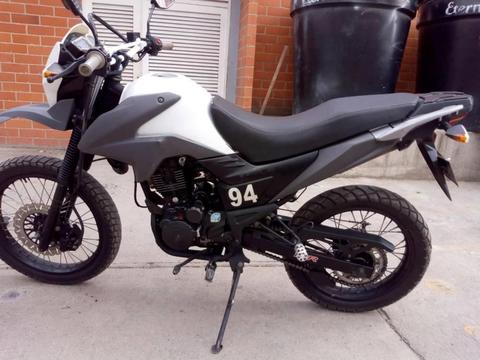 Moto AKT 150