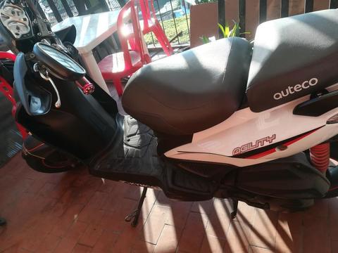 Vendo Moto Agility Rs Naked 2014