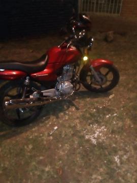 Vendo Moto Cb125e Linda Al Dia
