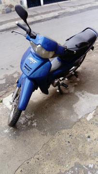 Vendo Moto Akt 110