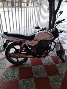 Vendo Motocicleta Sg100 Modelo 2015