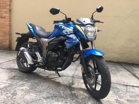 Moto Suzuki Gixxer