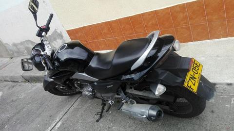 Moto Inazuma 250