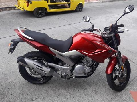 YAMAHA FAZER YS250 MODELO 2013