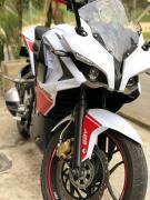 vendo o permuto rs 200 modelo 2017 9mil km