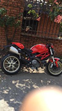 Ducati Monster Vendopermuto por Mt 07