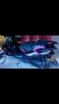 Vendo Moto Modelo 2018 en Buen Estado