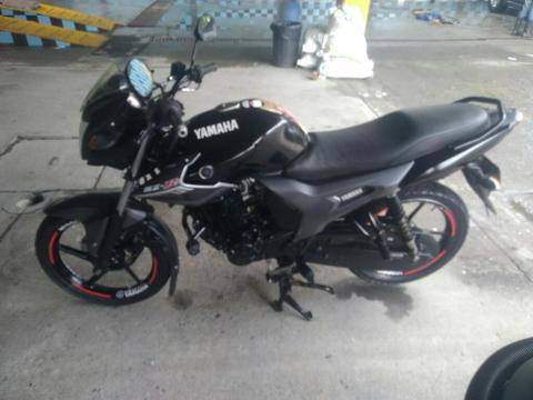 Motocicleta Sz16r