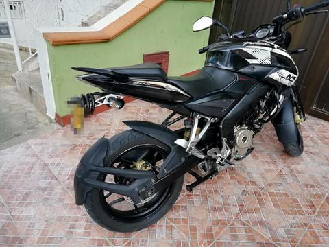 Moto pulsar 200 ns modelo 2014