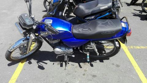 Moto Ax 100