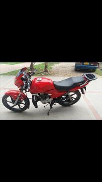 Vendo Hermosa Honda Strong 125cc