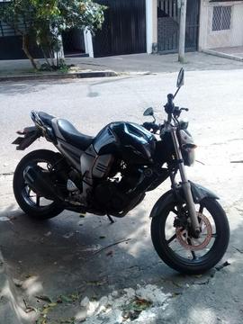 Se Vende Moto Fz Modelo 2012