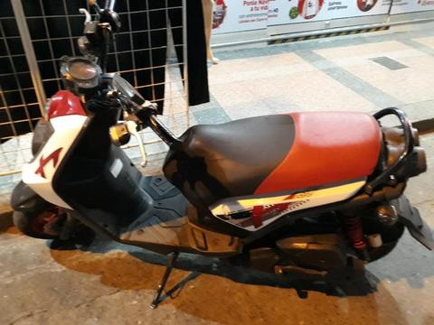 Vendo Motocicleta Bws 2014