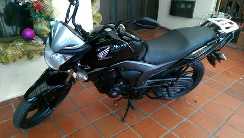 Hermosa Honda Invicta2 Modelo 2016barata