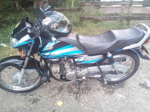 Se Vende Moto en Buen Estado