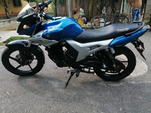 Yamaha Szr 150 Modelo 2013 No Soat No Te