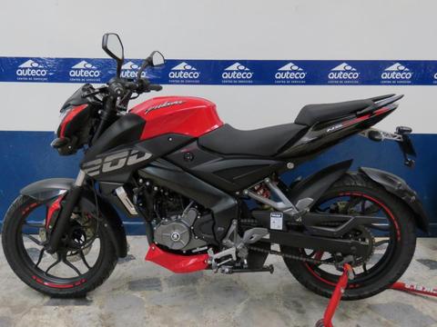 PULSAR NS 200