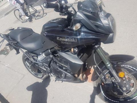 Vendo Moto Kawasaki Versys