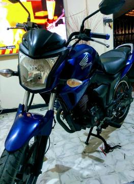 Baratisima Honda Invicta 2 Modelo 2014