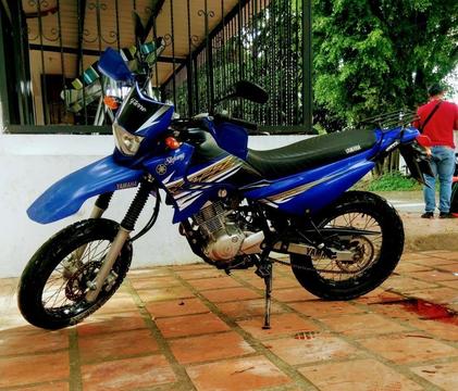 Excelente Yamaha Xtz 125 2015