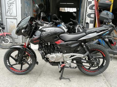 Pulsar 180 2018