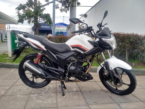 AKT EVO R3 125 MODELO 2017 VENDO O PERMUTO IMPECABLE