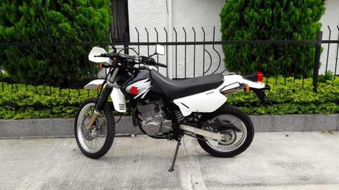 Vendo O Cambio a Nmax dr 650 2019