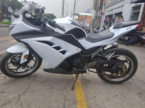 Ninja 300 Modelo 2014