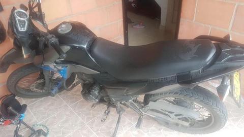 Vendo TT 125 Modelo 2014