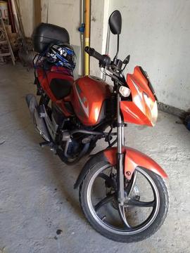 Vendo moto Suzuki Gs 150 R - 2015