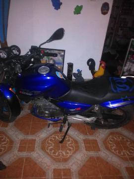 Vendo o permuto Moto