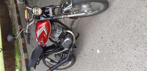Se vende moto ax 100 montada al gp 125